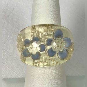 Vintage Clear Lucite Reverse Painted Lilac Floral Bubble Domed Ring size 6.5
